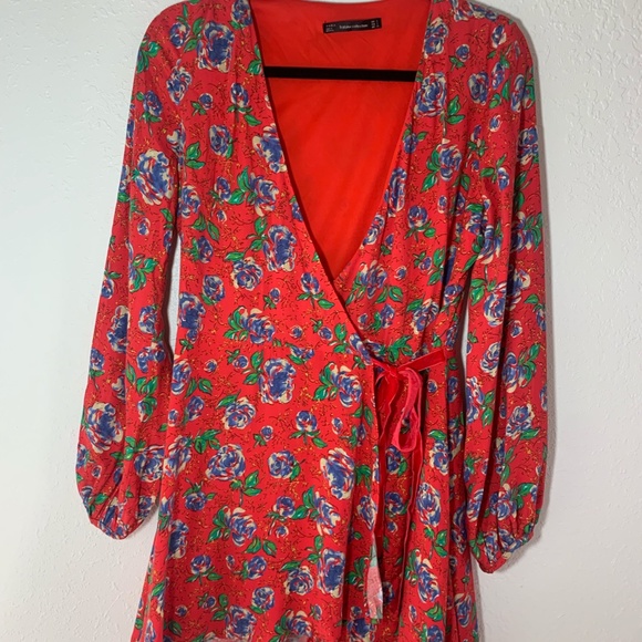 Zara Long pirate sleeved wrap around Romper - Picture 4 of 9